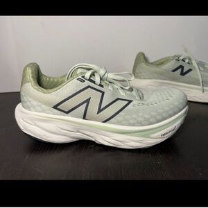 New Balance Mint Green Fresh Foam Running shoes